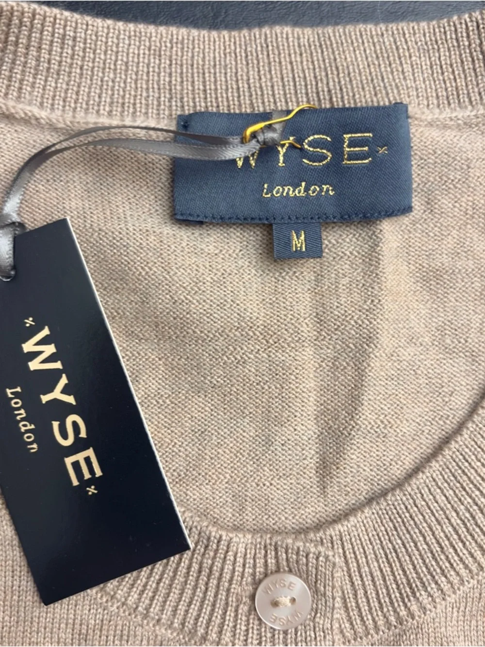 WYSE London Cardigan | Size M - Picture 3 of 12